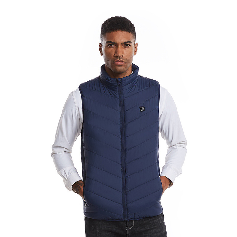 Bleiben Sie in einem Moment warm mit der beheizbaren Jacke