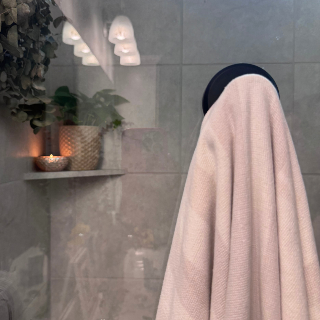 Gancho de ventosa ultra-adherente, reposicionable a voluntad