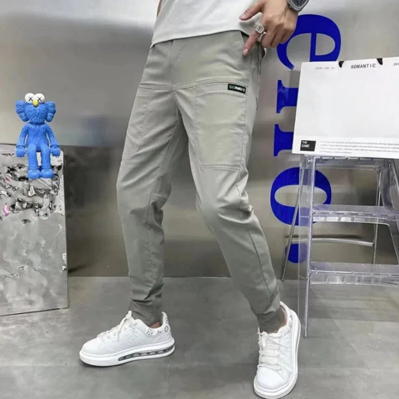 Komfortable cargo-bukser med stor lagringskapasitet