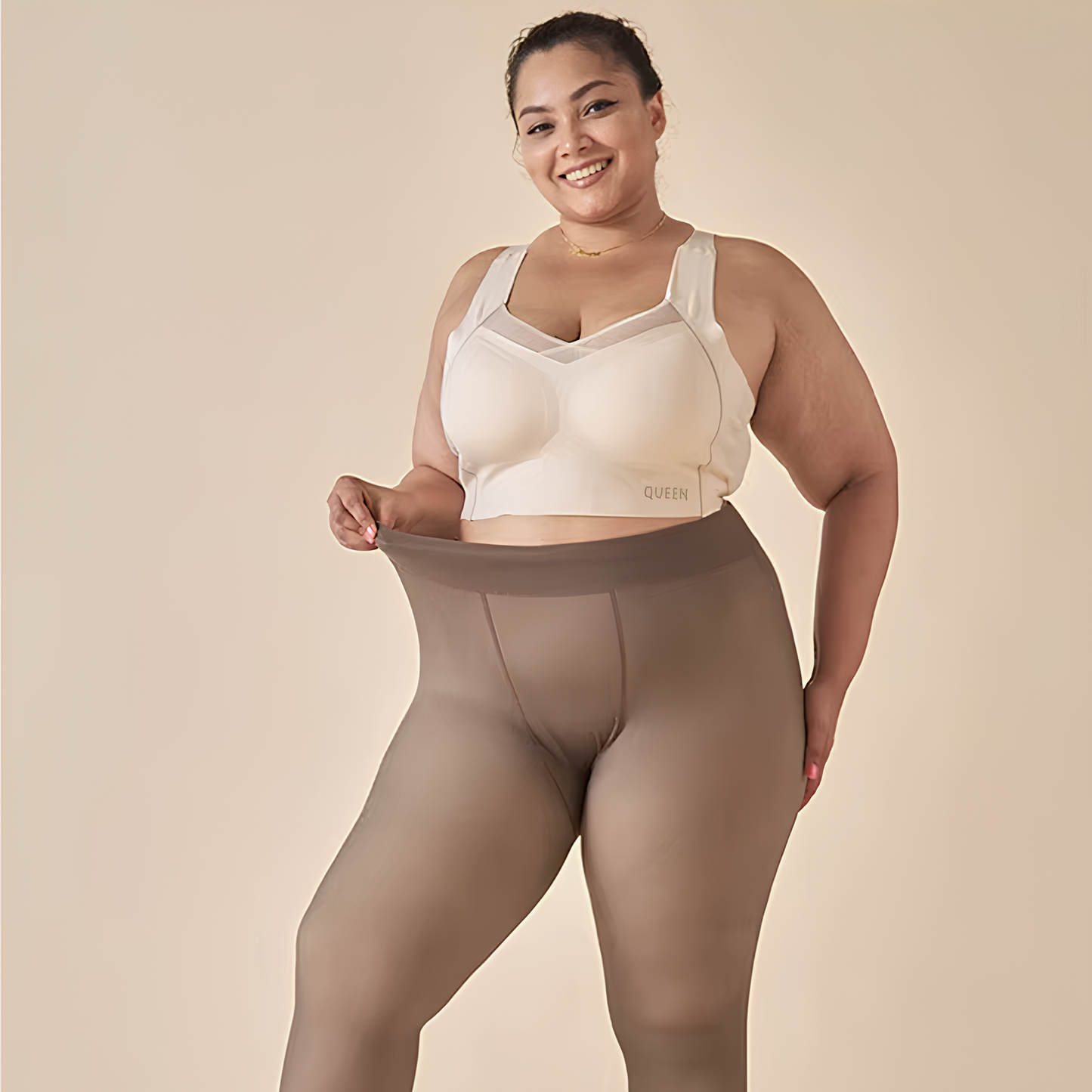 Den gjennomsiktige fleece-strømpebuksa